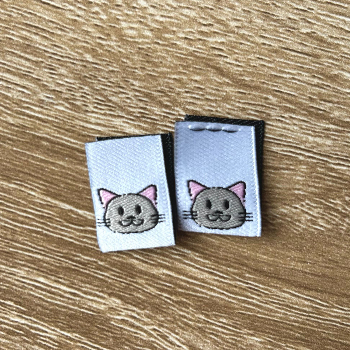 Mini Kitty Cat - 8 Mini Woven Labels image 0